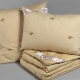 Choosing a camel wool pillow
