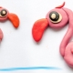 How to mold plasticine flamingos?