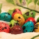 How can you paint quail eggs for Easter?