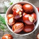 How to color brown eggs for Easter?