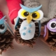 Variety of pine cone crafts