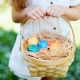 Making a basket for Easter eggs and decorating it