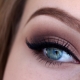 Making smokey ice for blue eyes