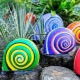 How to decorate the yard beautifully?
