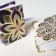 How to make paper keychains?