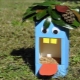 How to decorate a bird feeder?
