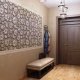 How to decorate a wall in a hallway?