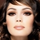 Makeup for brown eyes and dark hair