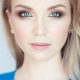 Makeup for light eyes
