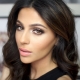 Makeup for dark hair