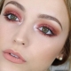 Makeup for green eyes