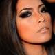 Makeup options for girls with dark eyes