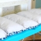 Choosing a mattress on a couch for eyelash extension