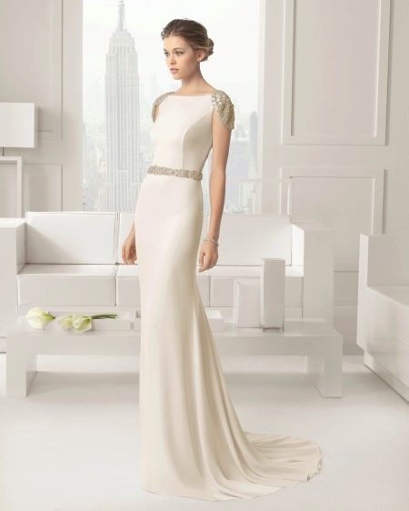 Retro style wedding dress