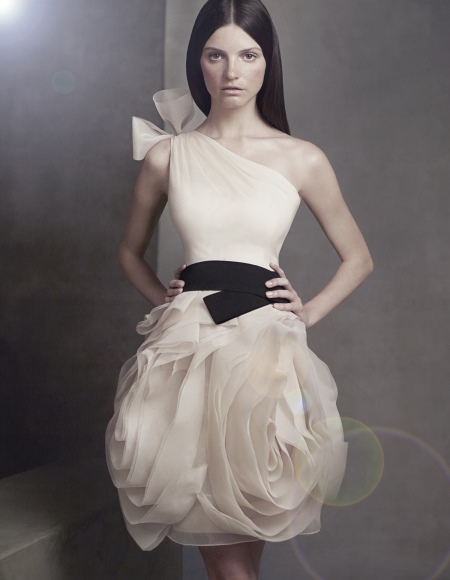 Vera Wang 쇼트 웨딩 드레스