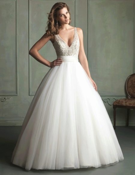 Princess style wedding dress