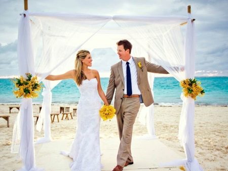 Straight wedding dress for beach wedding.