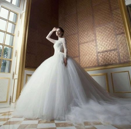 Lush wedding dress for the second marriage