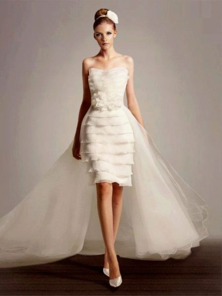 Bodycon short wedding dress with train