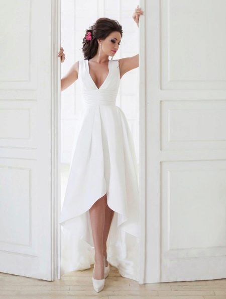 Robe de mariée mi-longue