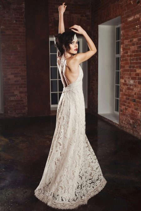 Rustic wedding dress with open back