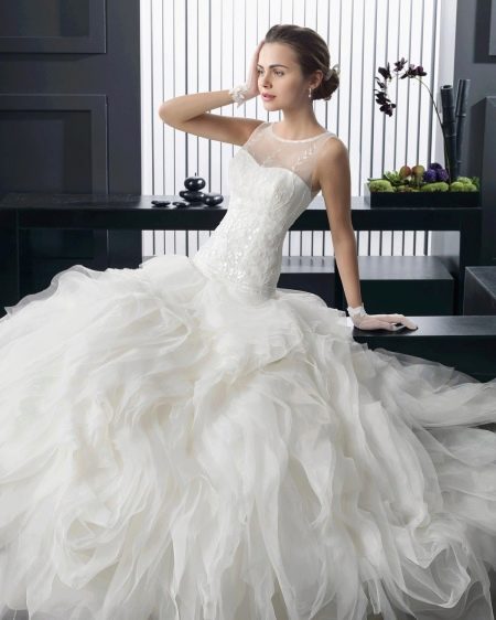 Lush wedding dress from Rosa Clara