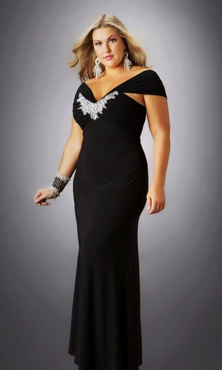 Evening black dress for obese women