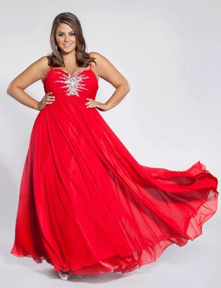 A-line evening dress for plump