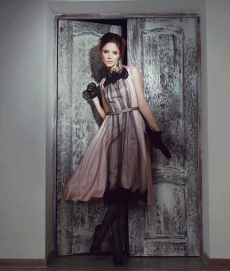 Evening look in a retro style