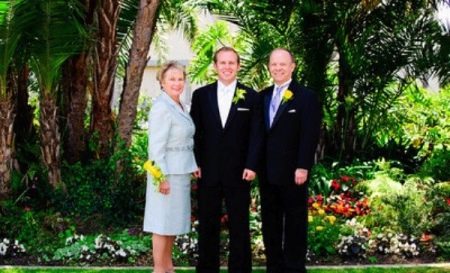 Evening outfit for the mother of the groom in pastel color