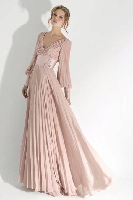 Chiffon evening dress with sleeves