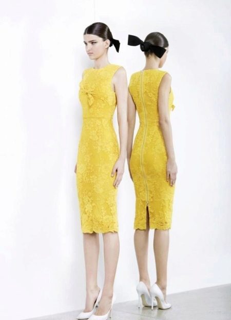 Evening dress yellow lace