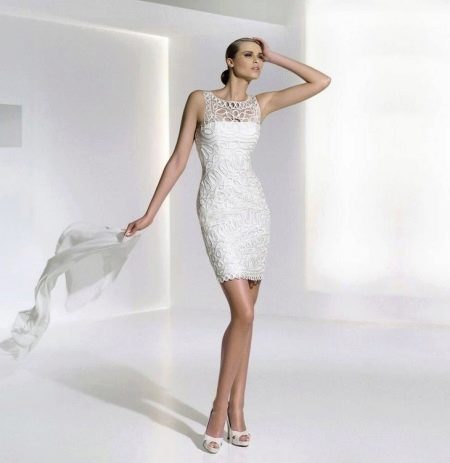 Robe fourreau de soirée en dentelle