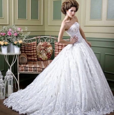 Lush wedding dress