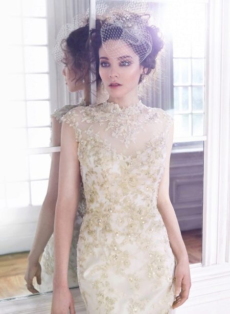 Bridal lace lace with beads