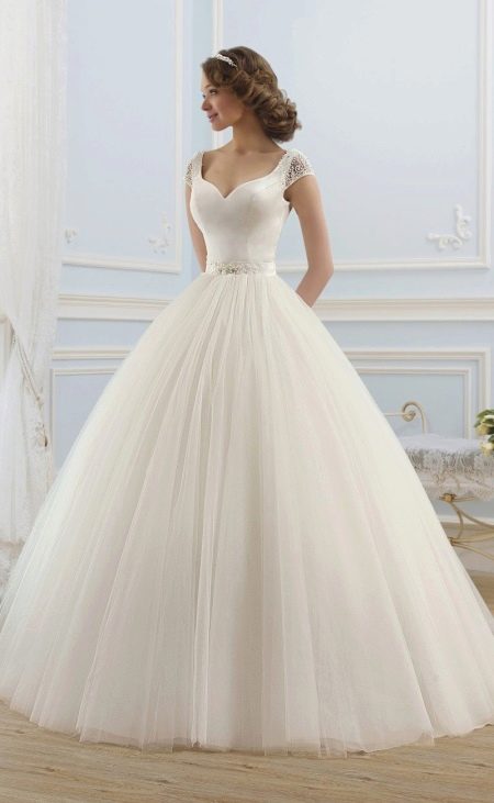 Lush wedding dress from the ROMANCE collection from Naviblue Bridal