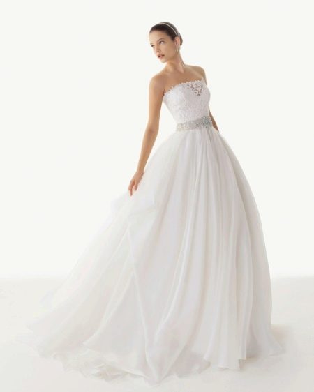 Wedding dress from Rosa Clara 2013 with a lace corset