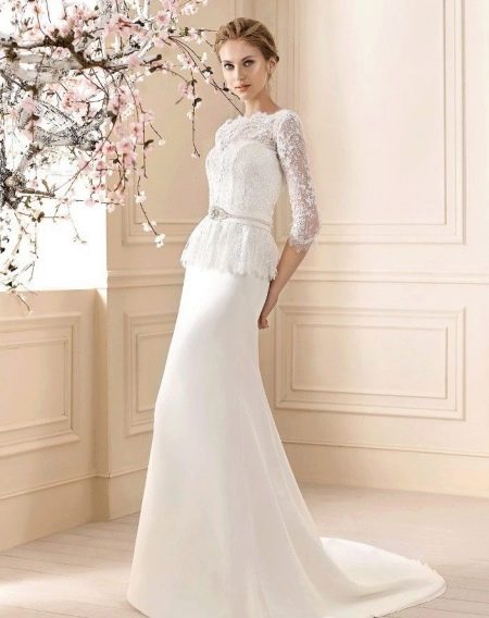 Retro style wedding dress with lace top