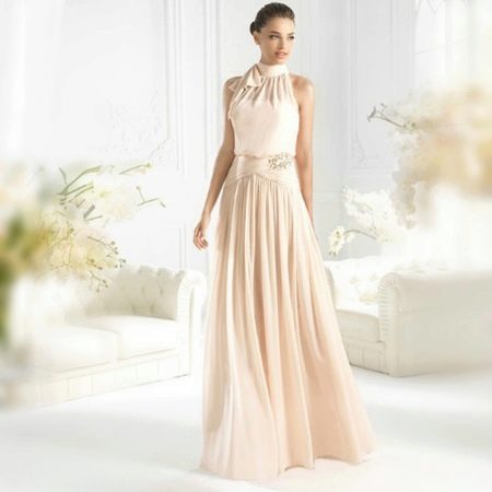 Ivory wedding dress with an American armhole