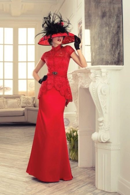 Red wedding dress from the Tatiana Kaplun's collection Burnt by luxury