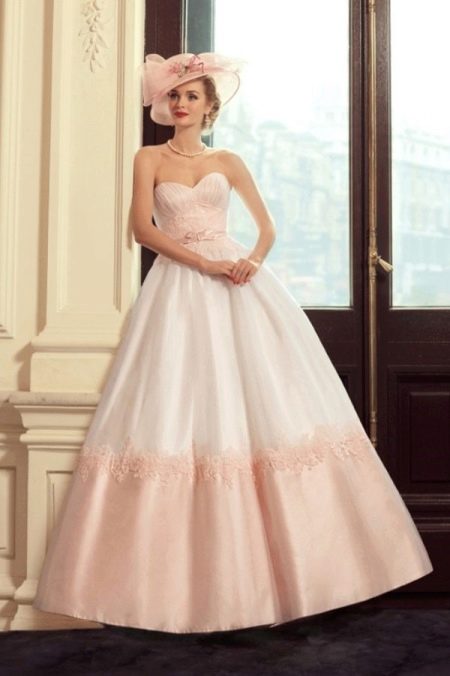 Pink wedding dress from Tatiana Kaplun's Jazz Sounds collection