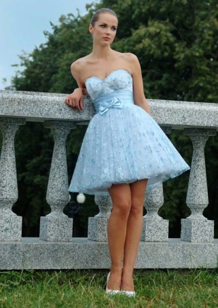 Shoes for a blue wedding dress
