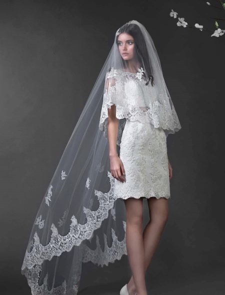 Short wedding dress from Romanova
