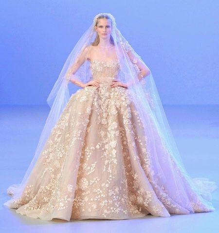 Lush wedding dress with lace