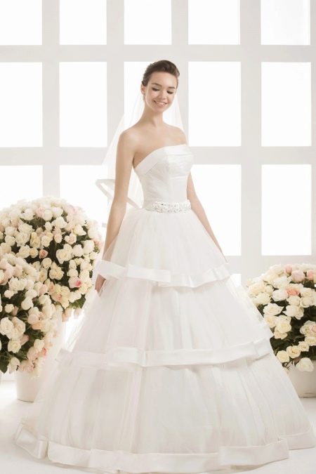 Lush wedding dress from cornflowers