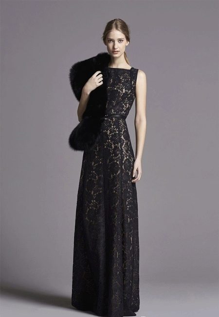 Evening dress with fur cape