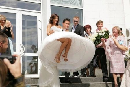 Wedding dress with a petticoat Ani Lorak