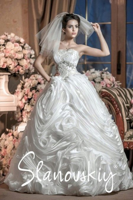 puffy wedding dress from Slanovski