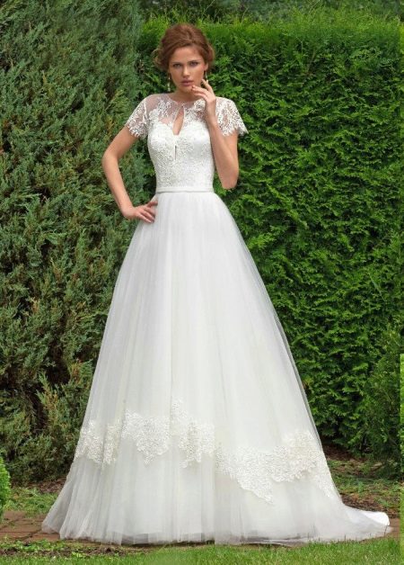 White fluffy dress from Lady White