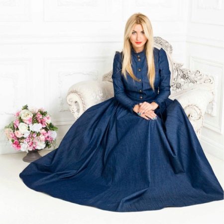 Floor-length denim dress with sleeves